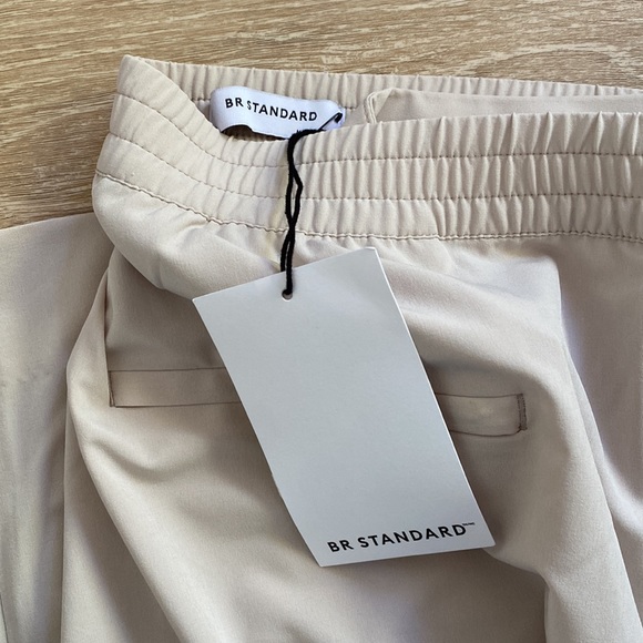 Banana Republic Core Temp pant - Picture 3 of 6